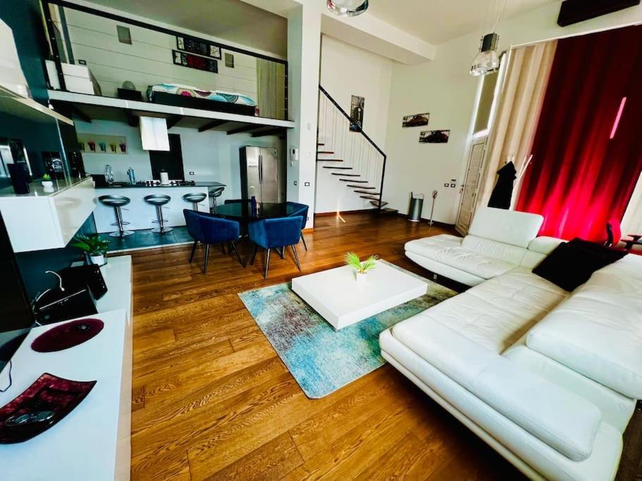 Moderno Loft Alle Porte Di Milano - 115Mq - 3 Posti Cormano Dış mekan fotoğraf